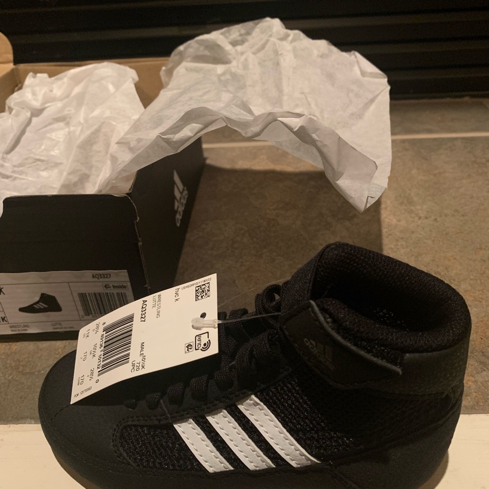 Brand New Adidas Kids' HVC 2 Laced Wrestling Shoes